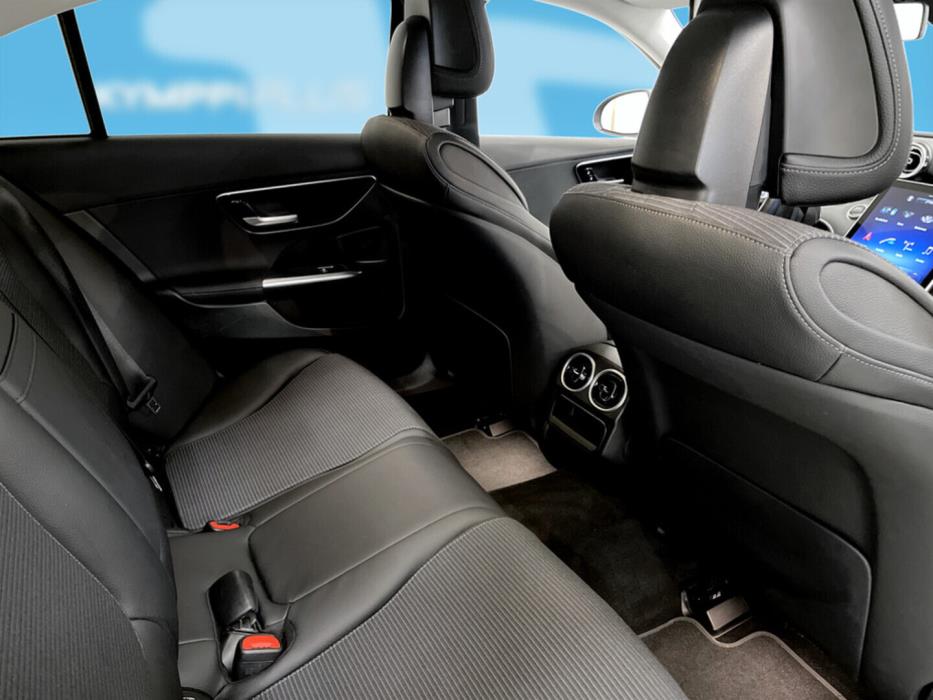 MERCEDES-BENZ C 2022