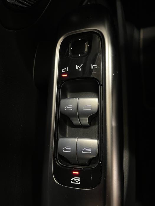 MERCEDES-BENZ C 2022