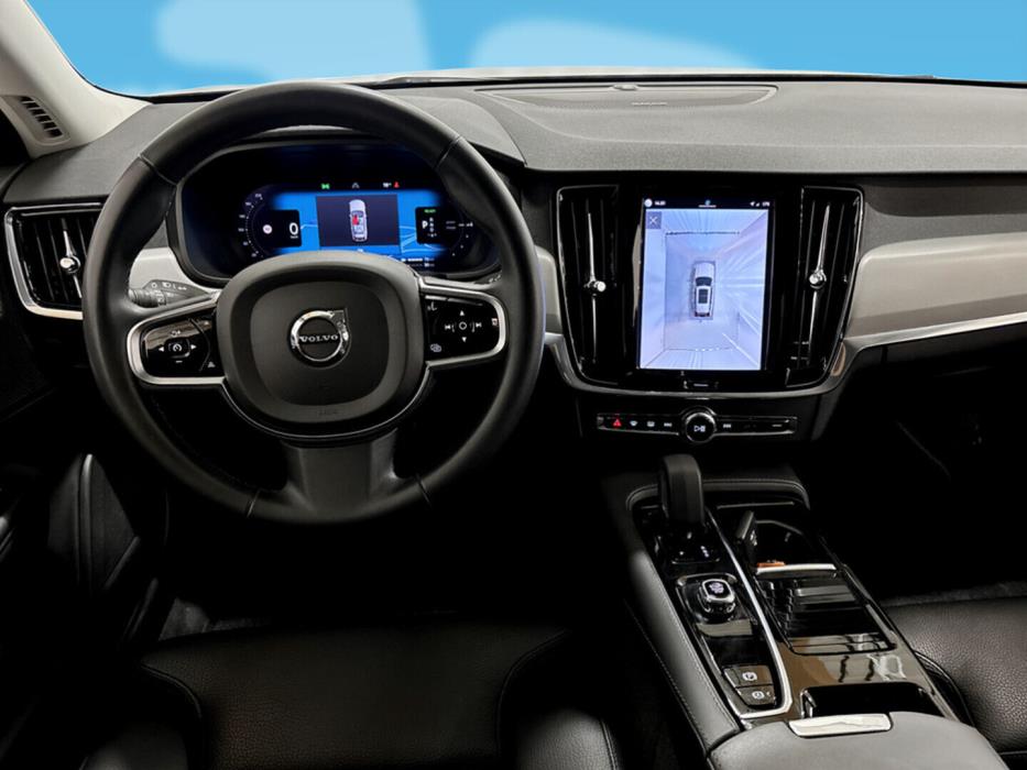 VOLVO V90 2024