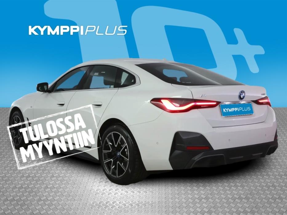 BMW i4 2023