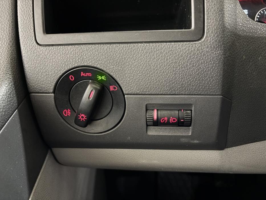 VOLKSWAGEN Transporter 2014