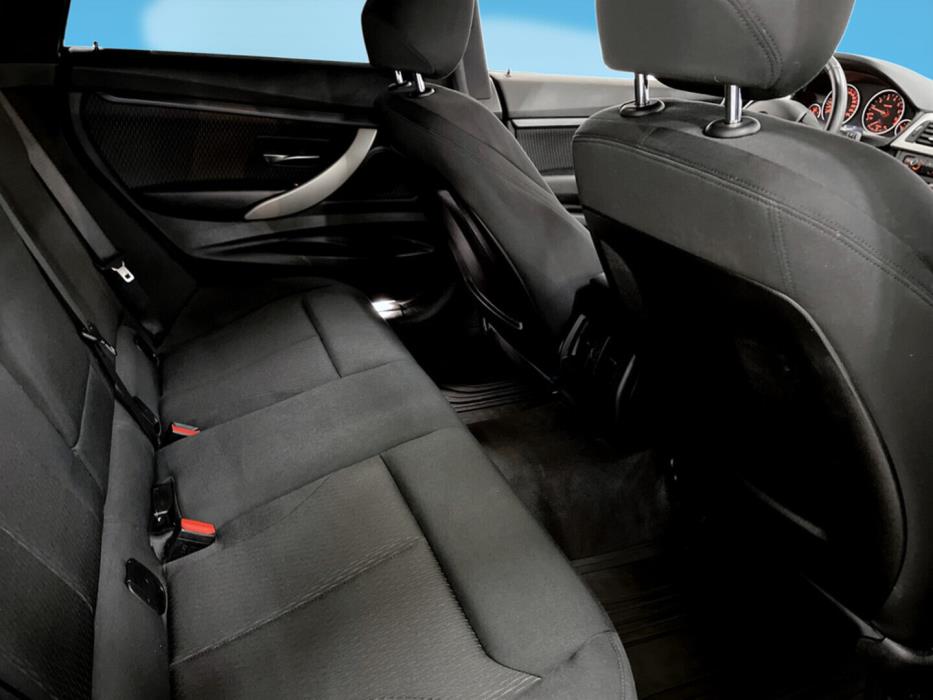 BMW 320 Gran Turismo 2014