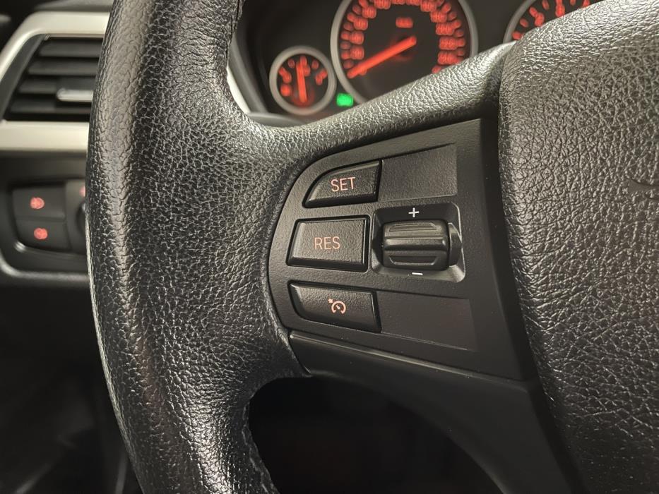 BMW 320 Gran Turismo 2014