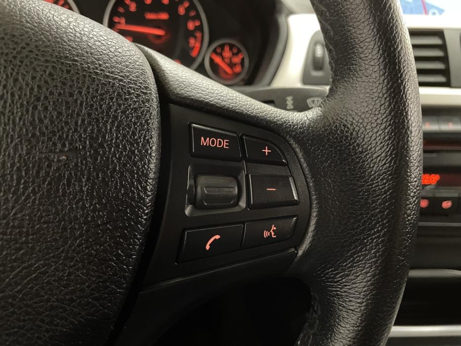 BMW 320 Gran Turismo 2014