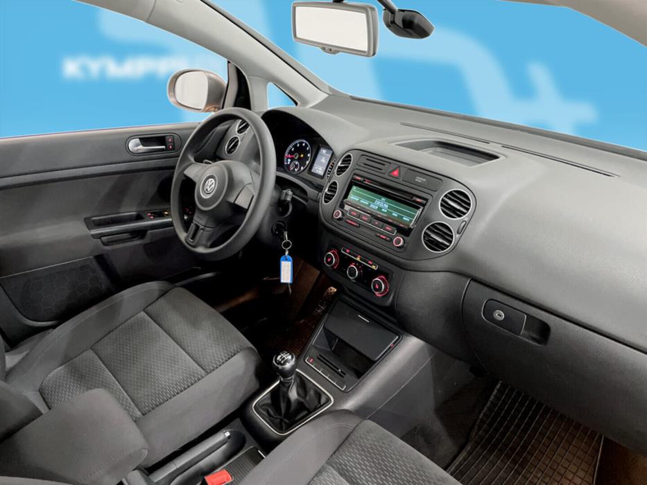 VOLKSWAGEN Golf Plus 2012