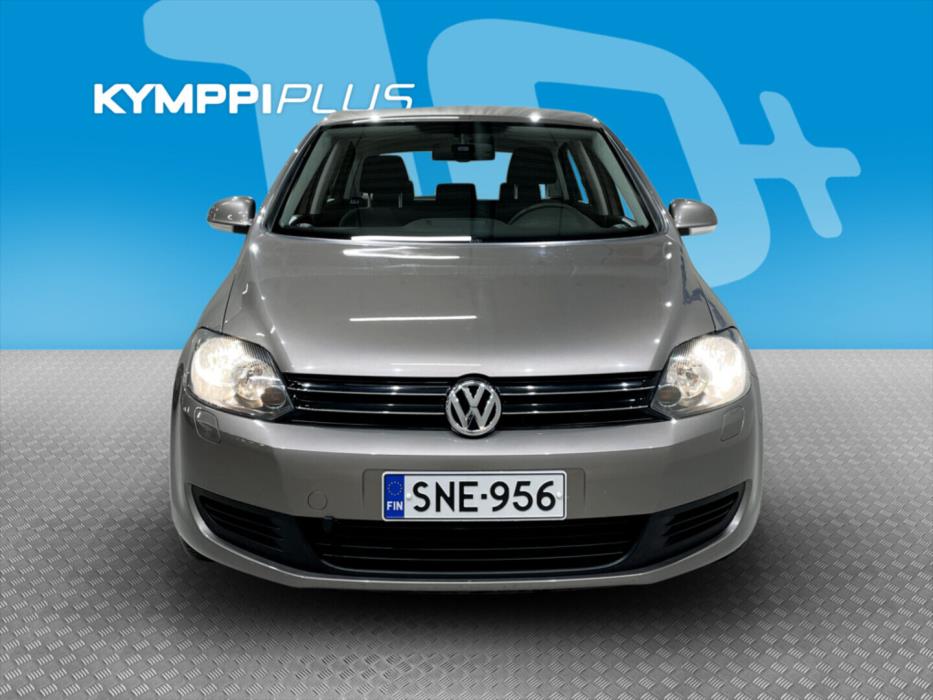 VOLKSWAGEN Golf Plus 2012