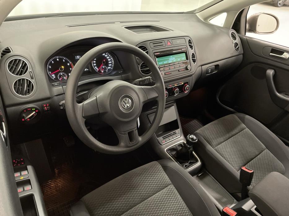 VOLKSWAGEN Golf Plus 2012