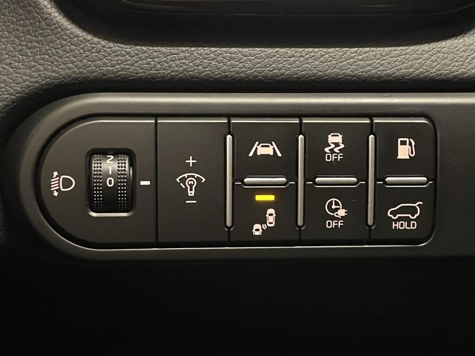 KIA XCeed 2025