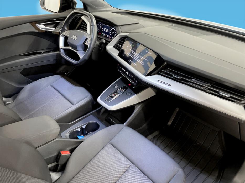AUDI Q4 e-tron 2023