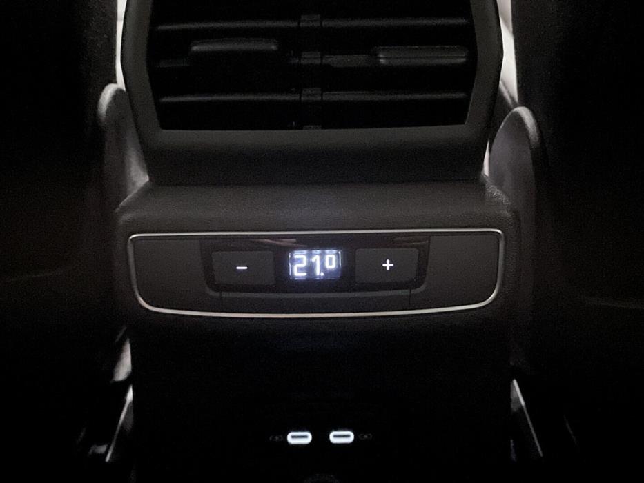 AUDI Q4 e-tron 2023
