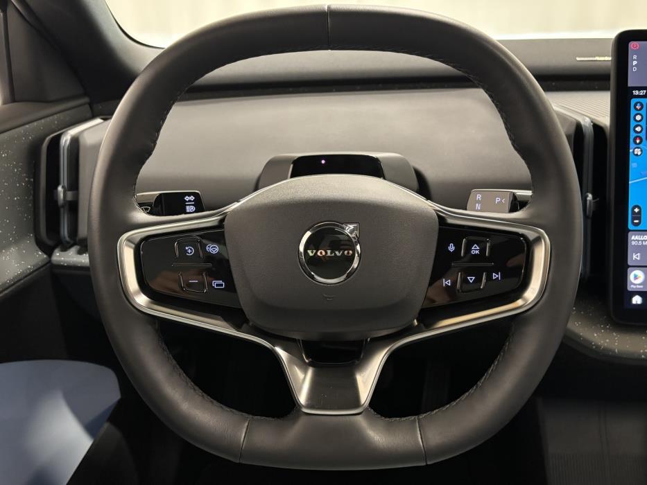 VOLVO EX30 2024
