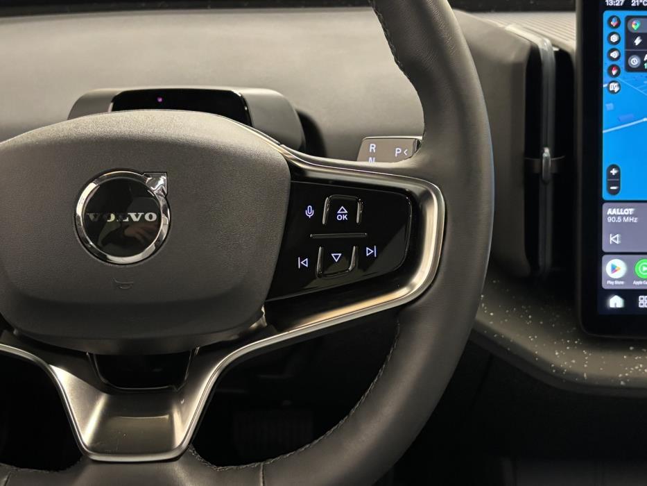 VOLVO EX30 2024