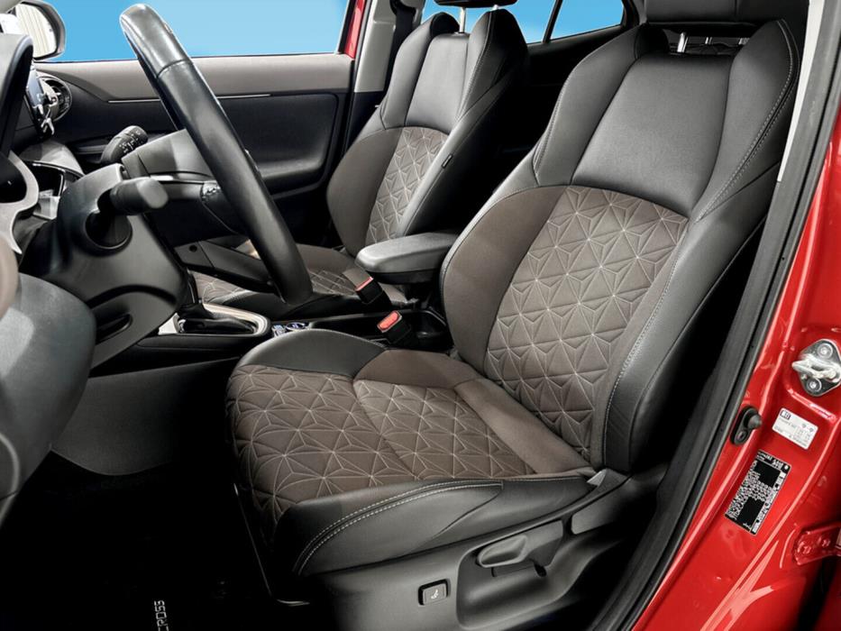 TOYOTA Yaris Cross 2022