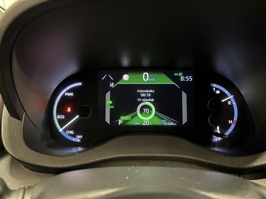 TOYOTA Yaris Cross 2022