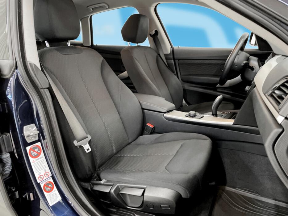 BMW 320 Gran Turismo 2015