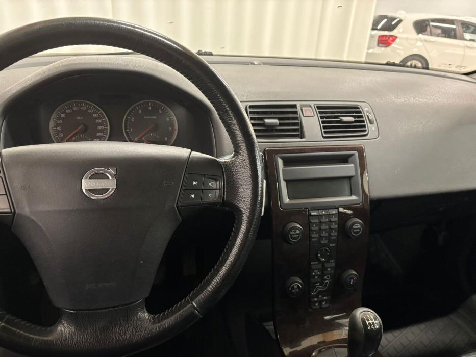 VOLVO V50 2004