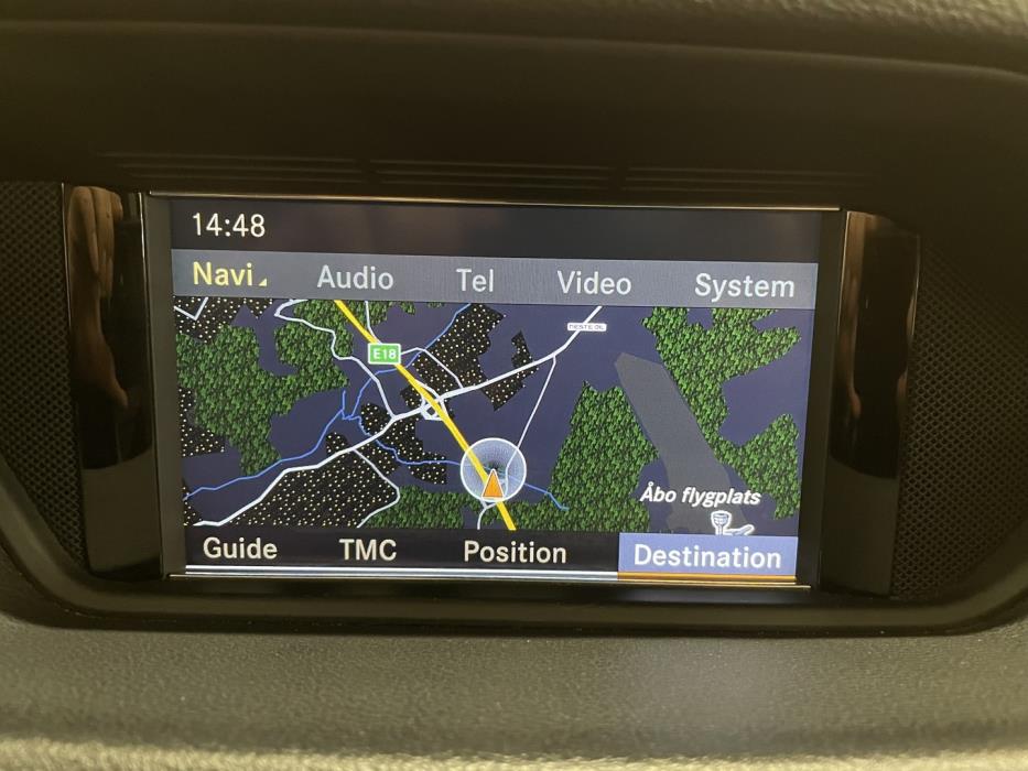 MERCEDES-BENZ E 2010