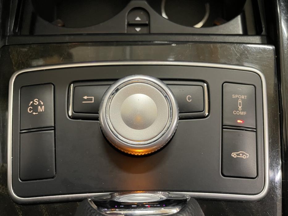 MERCEDES-BENZ E 2010