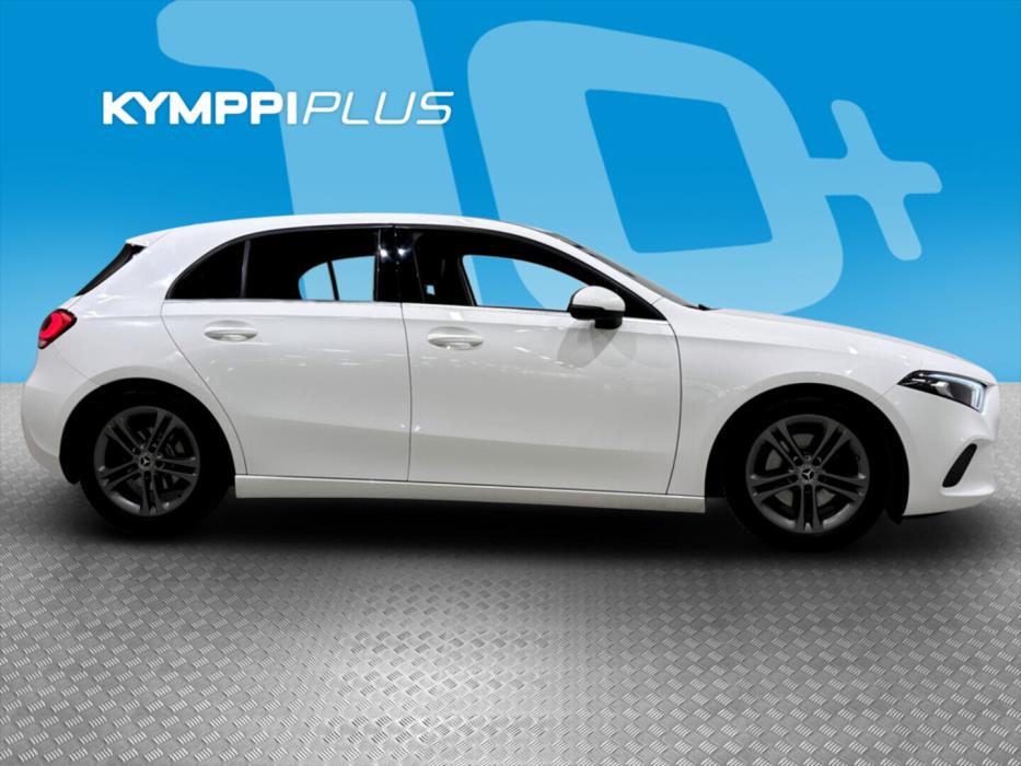 MERCEDES-BENZ A 2018