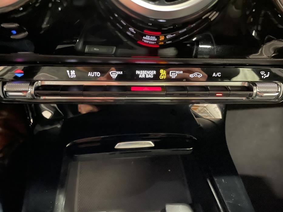 MERCEDES-BENZ A 2018