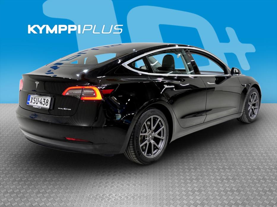 TESLA Model 3 2019