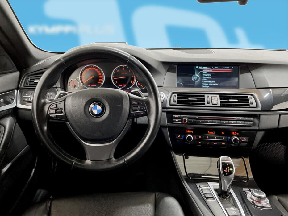 BMW 530 2013
