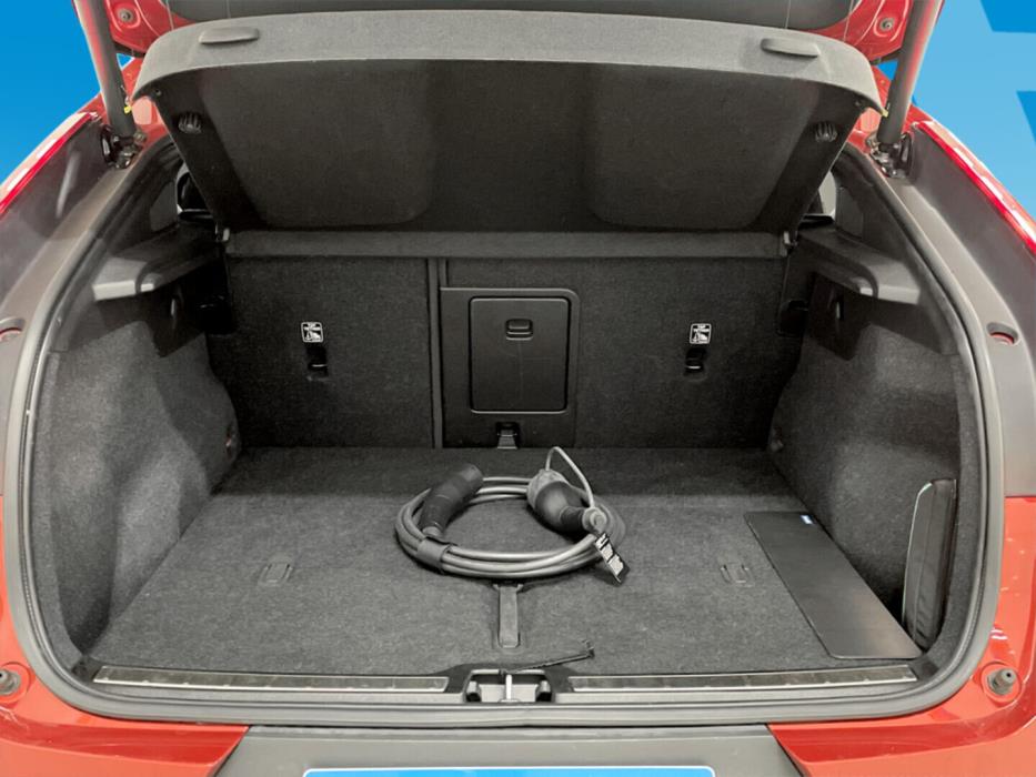 VOLVO C40 2023