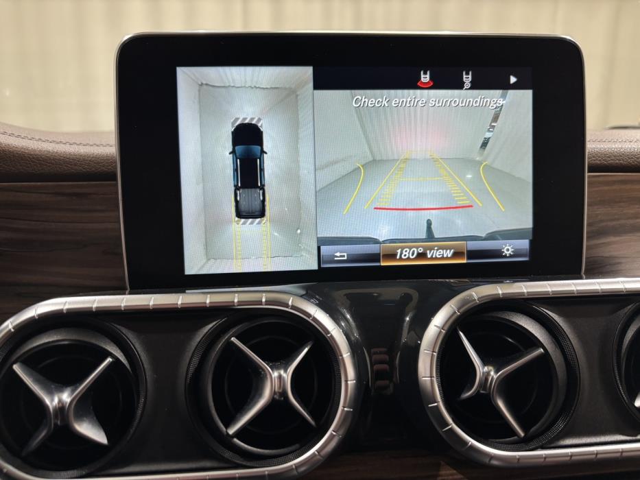 MERCEDES-BENZ X 2018