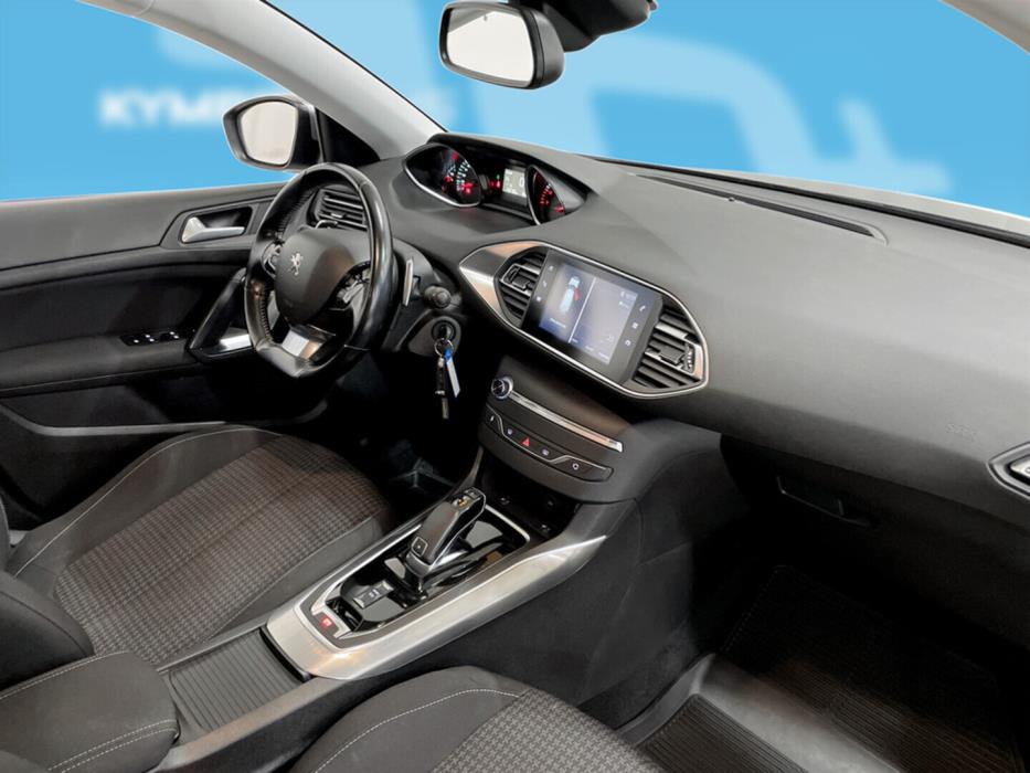 PEUGEOT 308 2018