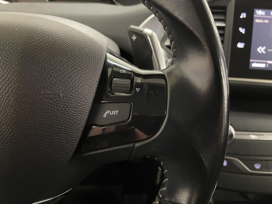 PEUGEOT 308 2018