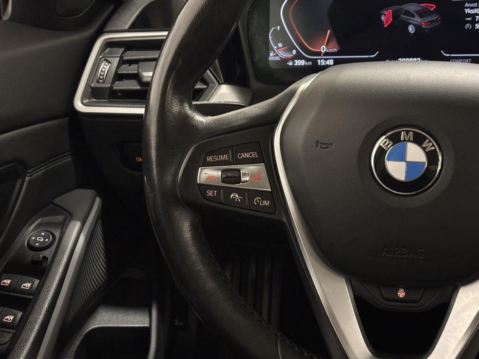 BMW 320 2019