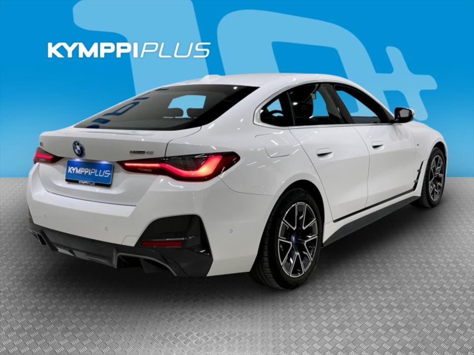 BMW i4 2023