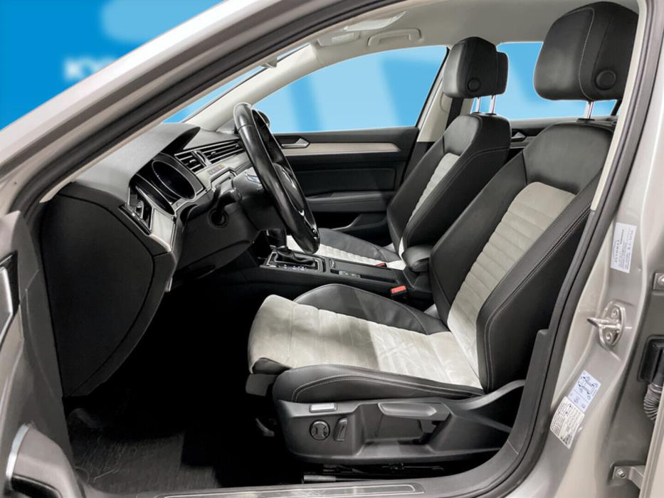 VOLKSWAGEN Passat 2015