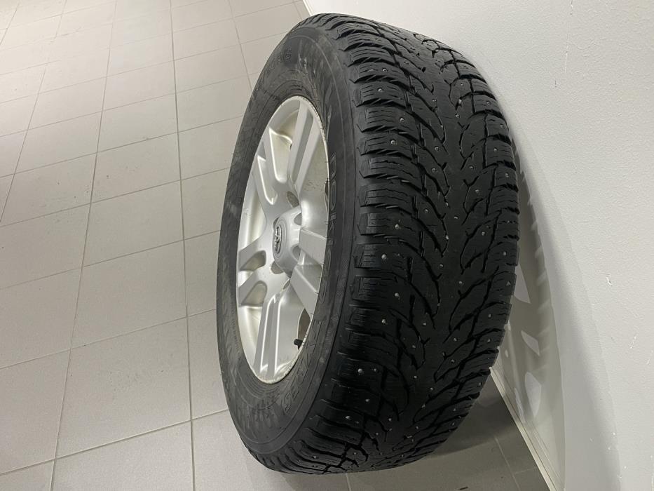 TOYOTA Land Cruiser 2010