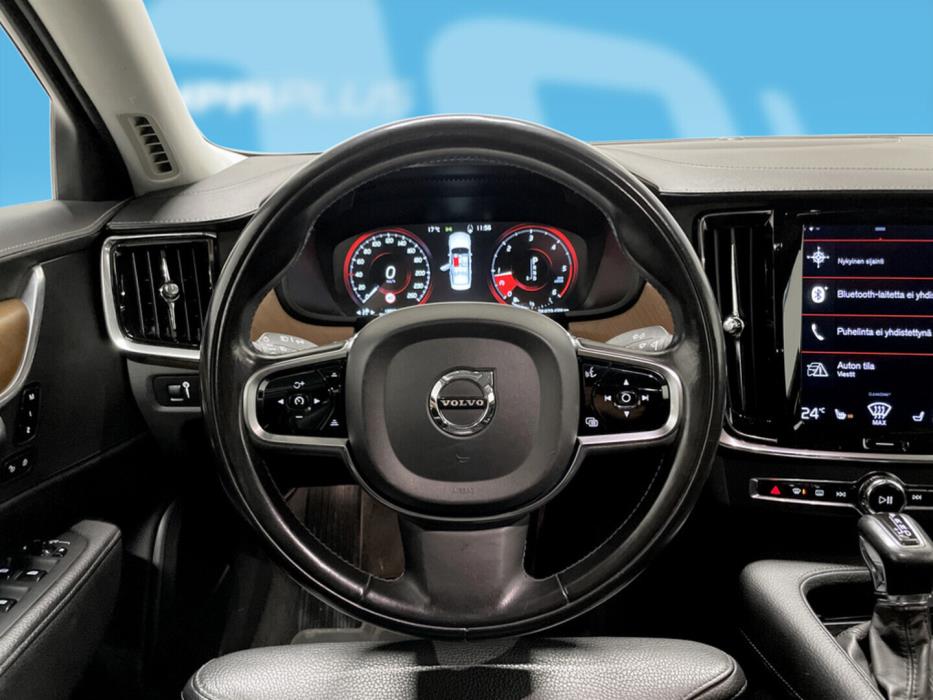 VOLVO S90 2019