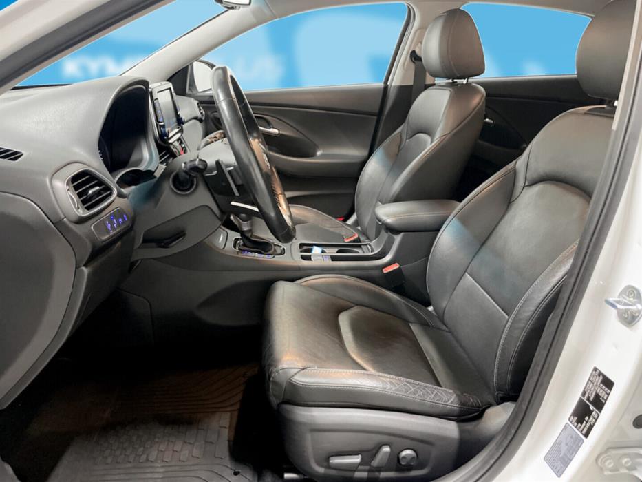HYUNDAI i30 Fastback 2018