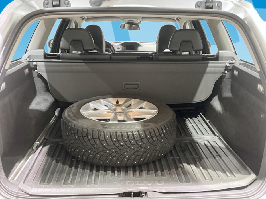 VOLVO V70 2013