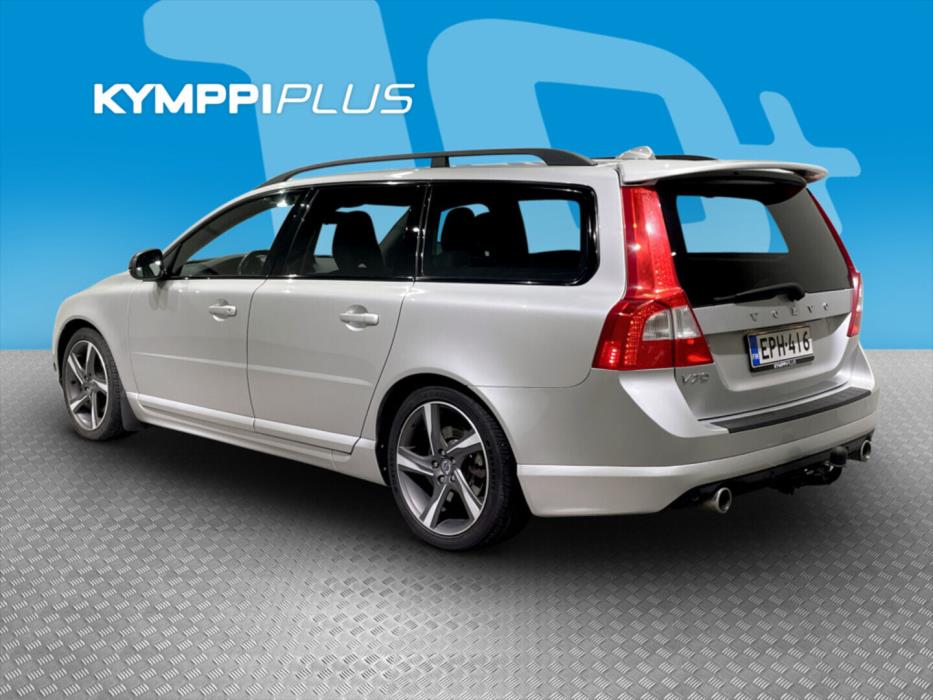 VOLVO V70 2013