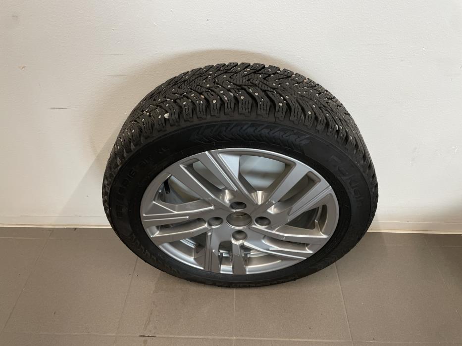 PEUGEOT 208 2020