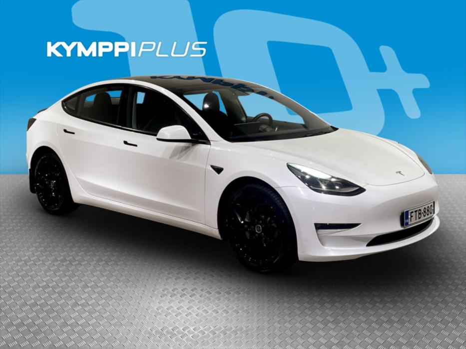 TESLA Model 3 2022