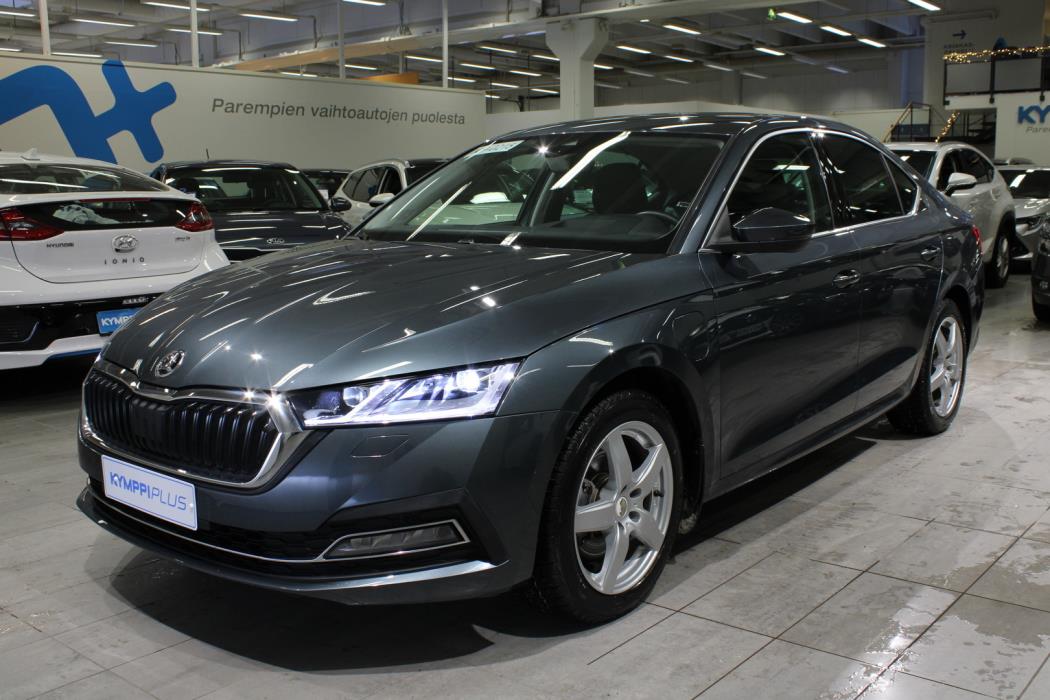 SKODA Octavia 2021