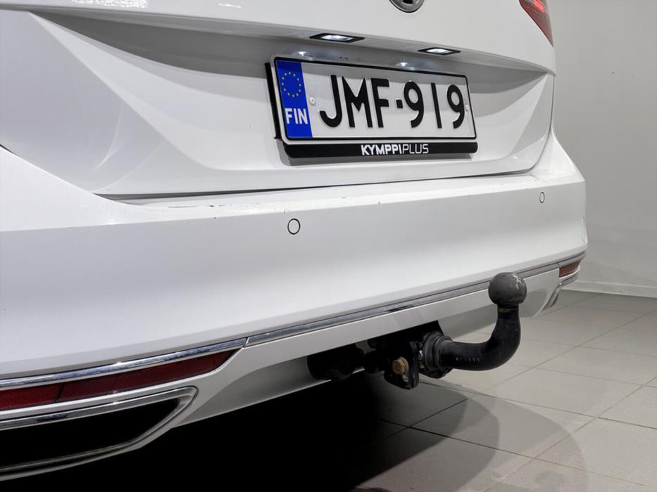 VOLKSWAGEN Passat 2018