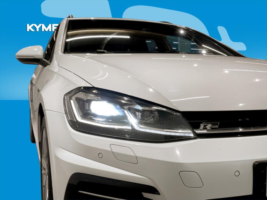 VOLKSWAGEN Golf 2018