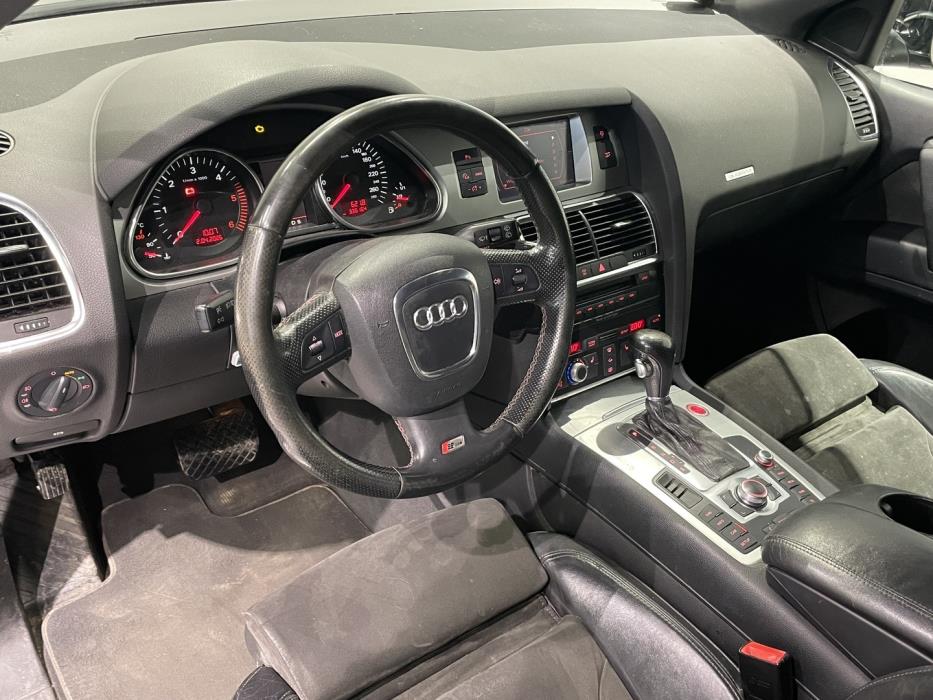 AUDI Q7 2008