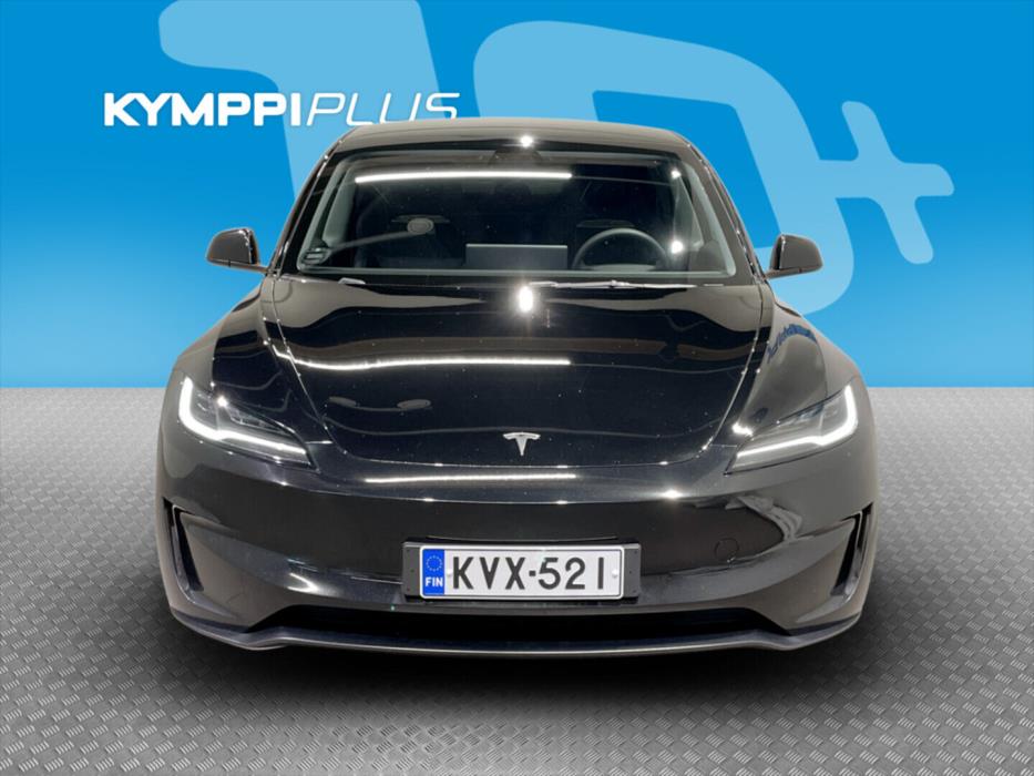 TESLA Model 3 2024