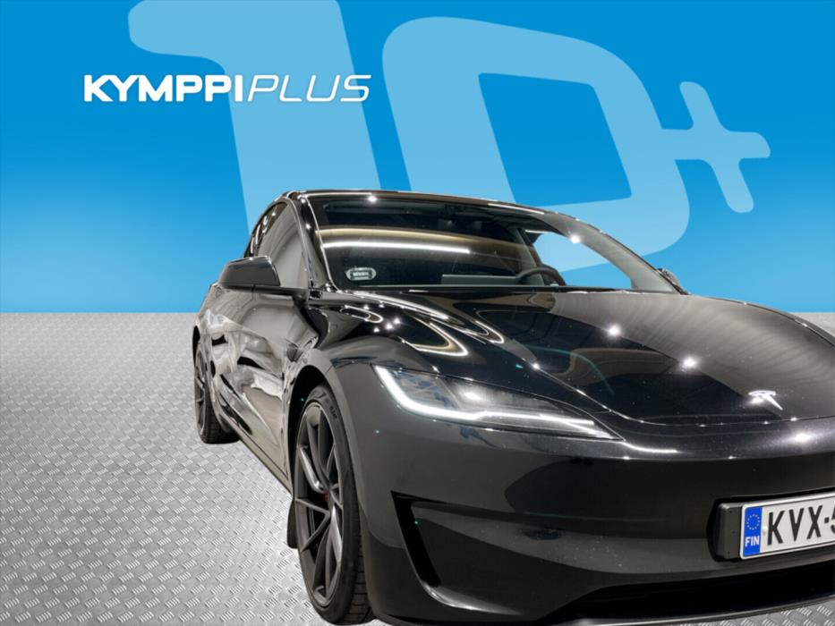 TESLA Model 3 2024