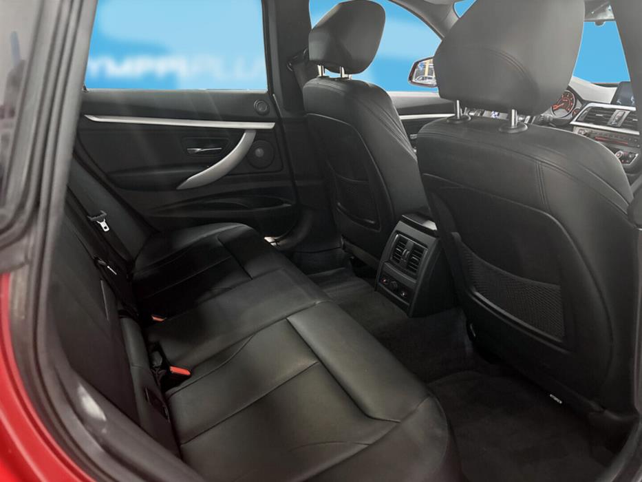 BMW 320 Gran Turismo 2016