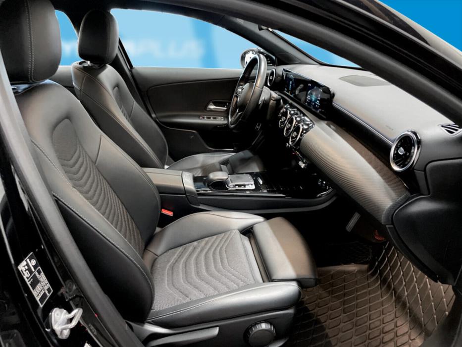 MERCEDES-BENZ A 2019