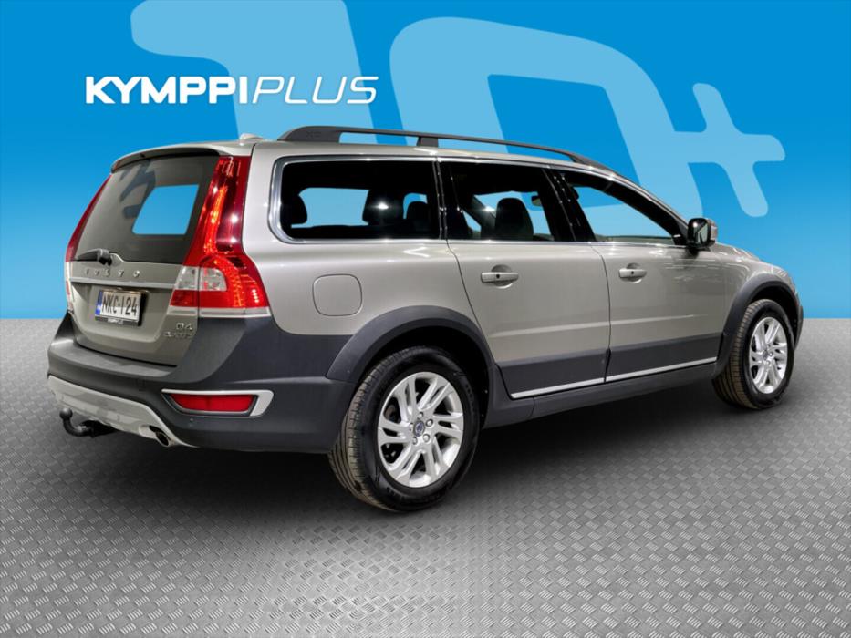 VOLVO XC70 2016