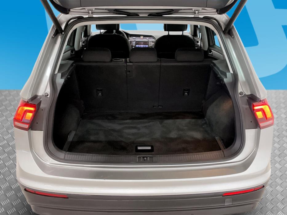 VOLKSWAGEN Tiguan 2016